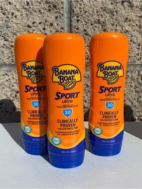 Lot of 3: Banana Boat Sport Ultra Sunscreen Lotion 8oz SPF 30 Expires: 3/27 NEW